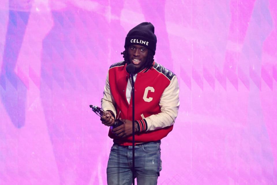 <div class="inline-image__caption"><p>Kai Cenat pictured accepting the “Streamer of the Year” award at the 2022 YouTube Streamy Awards. </p></div> <div class="inline-image__credit">Emma McIntyre/Getty</div>