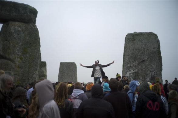 Stonehenge solstice