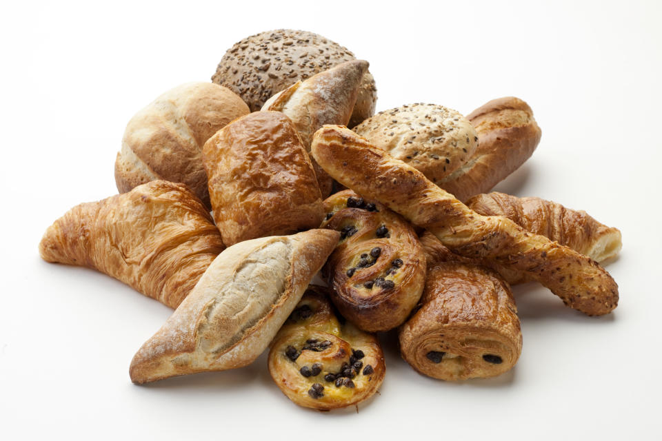 Croissants, Schokobrötchen und Co. in vielen Backwaren steckt Alkohol. (Bild: Getty Images)