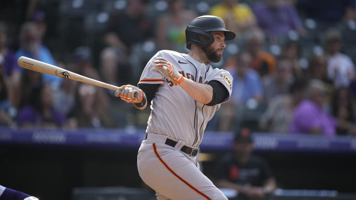 San Francisco Giants first baseman Brandon Belt (9) 