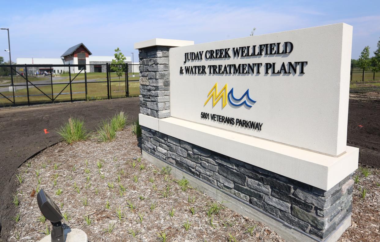 A sign along Veterans Parkway points to Mishawaka's new Juday Creek Wellfield and Water Treatment Plant in May 2024.