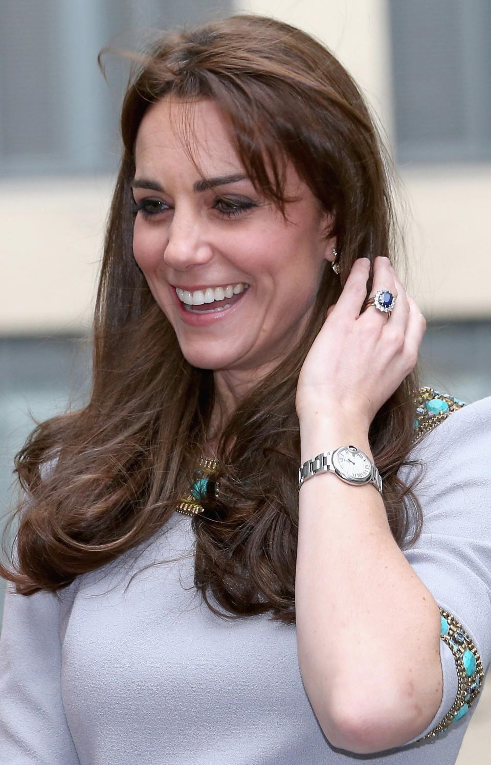 Britain's Catherine, Duchess of Cambridge, reacts as she arrives to attend the Place2Be Headteacher Conference at Bank of America Merrill Lynch in London on November 18, 2015.     AFP PHOTO / CHRIS JACKSON / POOL        (Photo credit should read Chris Jackson/AFP via Getty Images)