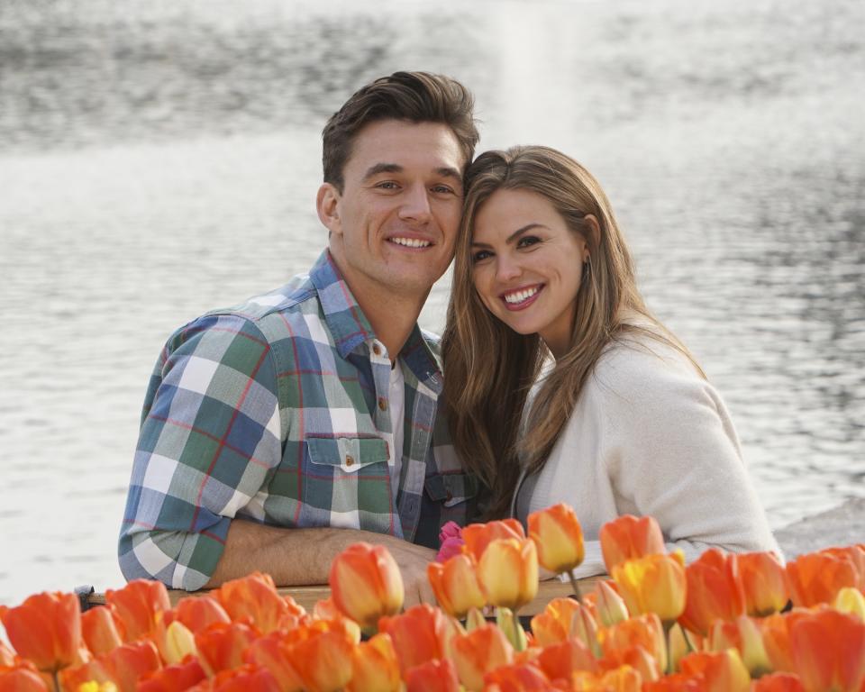 <h1 class="title">ABC's "The Bachelorette" - Season 15</h1><cite class="credit">Mark Bourdillon/Getty/ABC</cite>