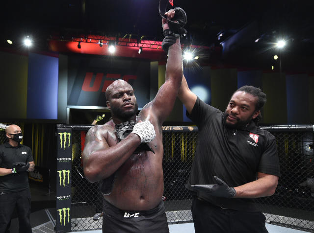 Lewis stops Oleinik to set UFC heavyweight knockout record