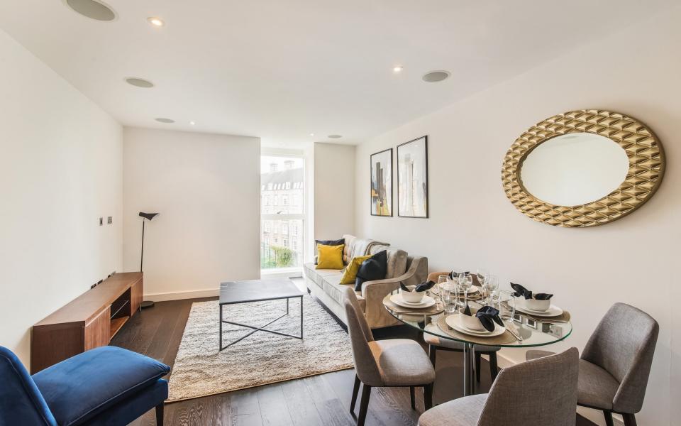 The rent of this one-bedroom flat in Victoria has been reduced from £525 to £450 per week. It is available through Savills