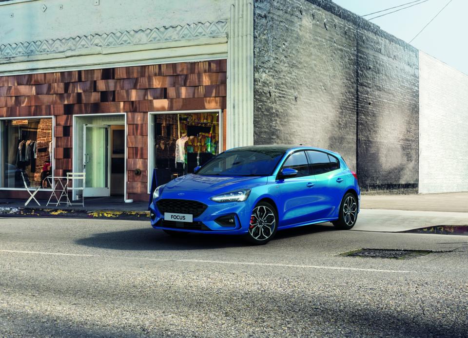 Ford_Focus_2020_02.jpg