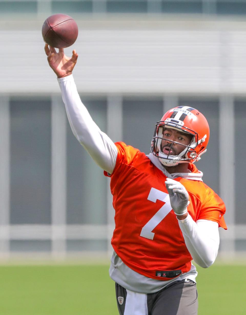 Cleveland Browns backup quarterback Jacoby Brissett throws a pass during OTA workouts on Wednesday, June 8, 2022 in Berea.