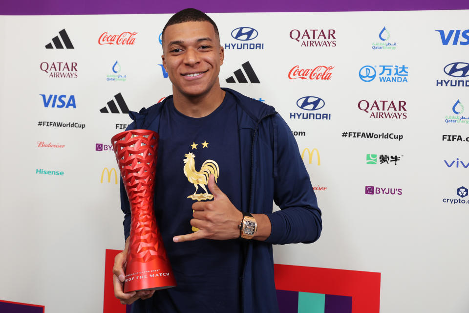 Mbappé, mejor jugador del partido Francia vs Australia | Mark Metcalfe - FIFA/FIFA via Getty Images)