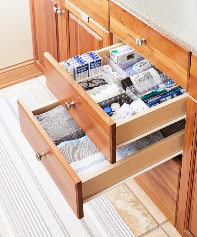 Life Story 3 Drawer Stackable Shelf Organizer Plastic Storage Drawers for  Bathroom Storage, Make Up, Or Pantry Organization, Black