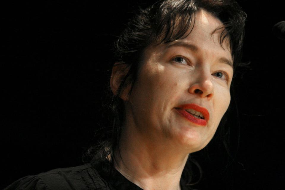 Alice Sebold apologised to Broadwater, saying her was justice — not to perpetuate injustice (AP2007)