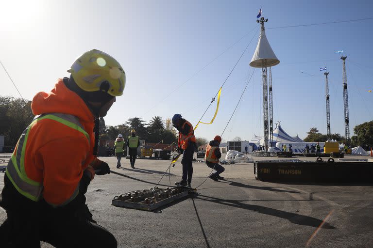 La instalación de todas las carpas que necesita el Cirque du Soleil lleva una semana en total. ¿Su desarmado? Apenas 3 días