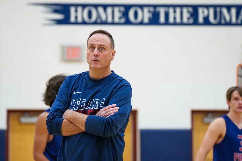 Head coach, Sam Duane Jr. leads Perry's varsity boys basketball practice in the school's gym on Nov. 7, 2022, in Gilbert, Ariz.