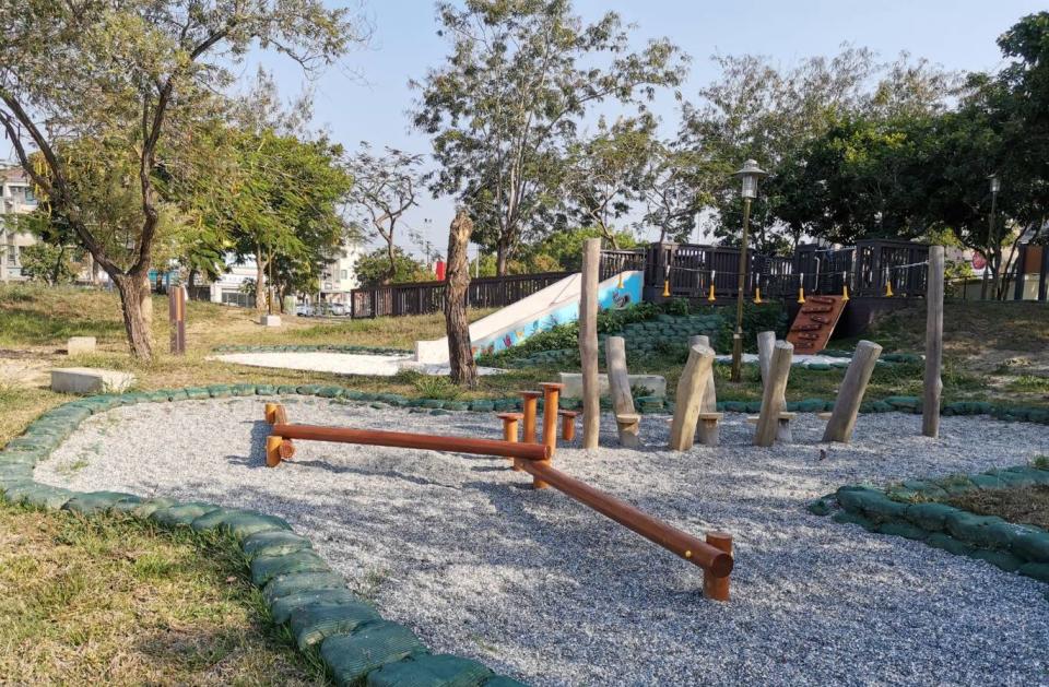 歸仁高鐵特定區內的公兒六公園已取得兒童遊戲場檢驗合格證明，將於3月中旬啟用。（市府提供）