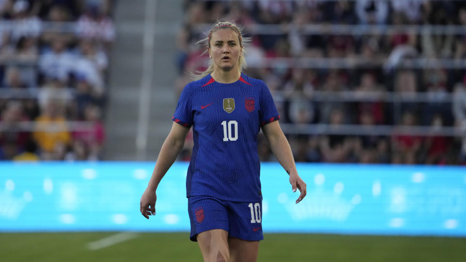 United States' Lindsey Horan in action during the first half of an international friendly soccer match against Ireland Tuesday, April 11, 2023, in St. Louis. (AP Photo/Jeff Roberson)