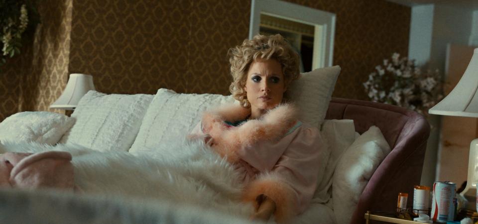 Jessica Chastain dressed as Tammy Faye Bakker