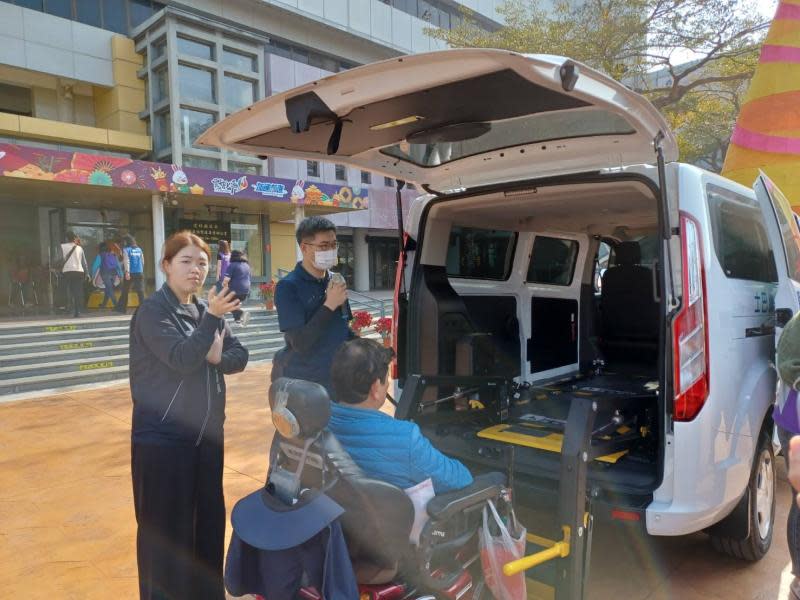 忠訓國際 x 蘭馨交流協會　造福雲林做公益捐贈復康巴士