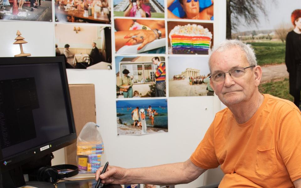 Martin Parr at his work station - Lee Thomas/Lee Thomas