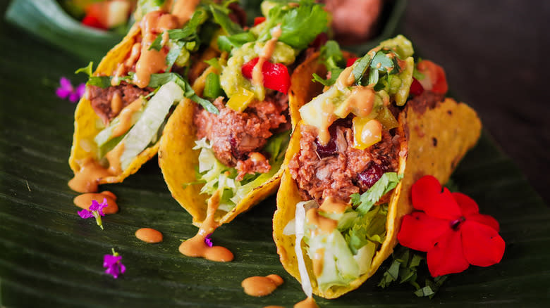 vegan jackfruit tacos