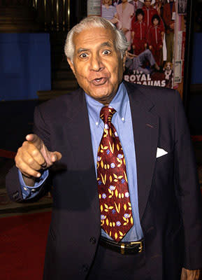 Kumar Pallana at the Hollywood premiere of The Royal Tenenbaums