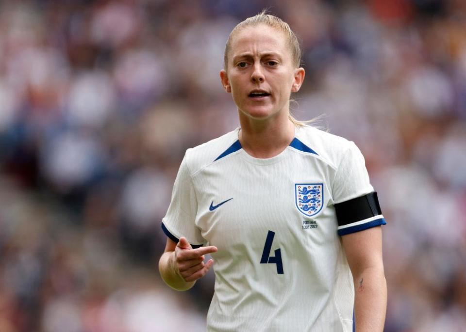 Keira Walsh en acción durante un amistoso contra Portugal.