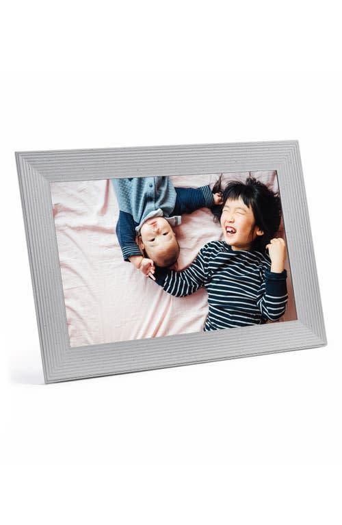 29) Luxe Digital Photo Frame