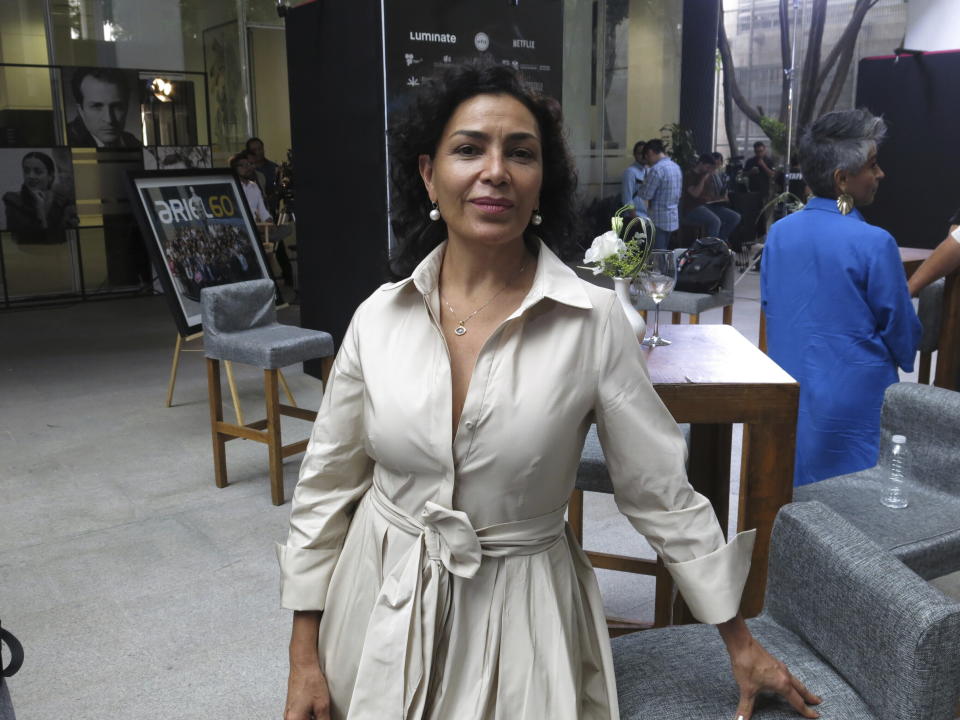 Dolores Heredia de "El norte sobre el vacío", posa en el almuerzo de nominados de la 65a edición del Premio Ariel de la Academia Mexicana de Artes y Ciencias Cinematográficas en la Ciudad de México el 3 de agosto de 2023. (Foto AP/Berenice Bautista)