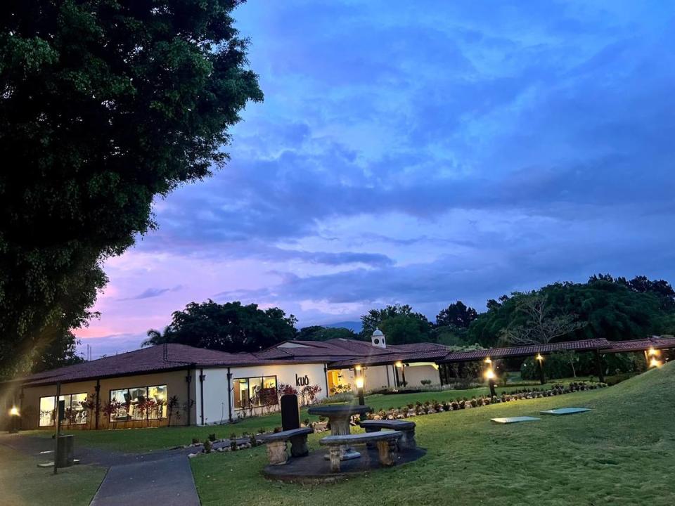 Atardecer en el Hotel Marriot Hacienda Belén en Costa Rica