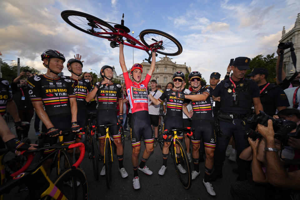 Sepp Kuss of Jumbo-Visma celebrates after winning the 21st stage of the Vuelta cycling race between Hipodromo de La Zarzuela and Madrid, Spain, Sunday, Sept. 17, 2023. (AP Photo/Manu Fernandez)