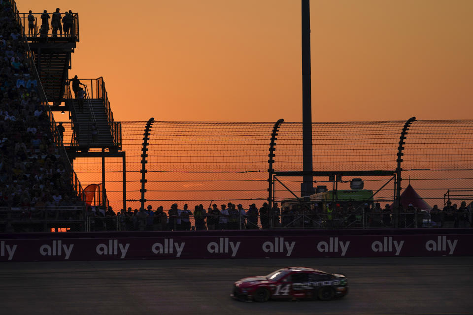 Chase Briscoe races around the track during a NASCAR Cup Series auto race Sunday, June 25, 2023, in Lebanon, Tenn. (AP Photo/George Walker IV)