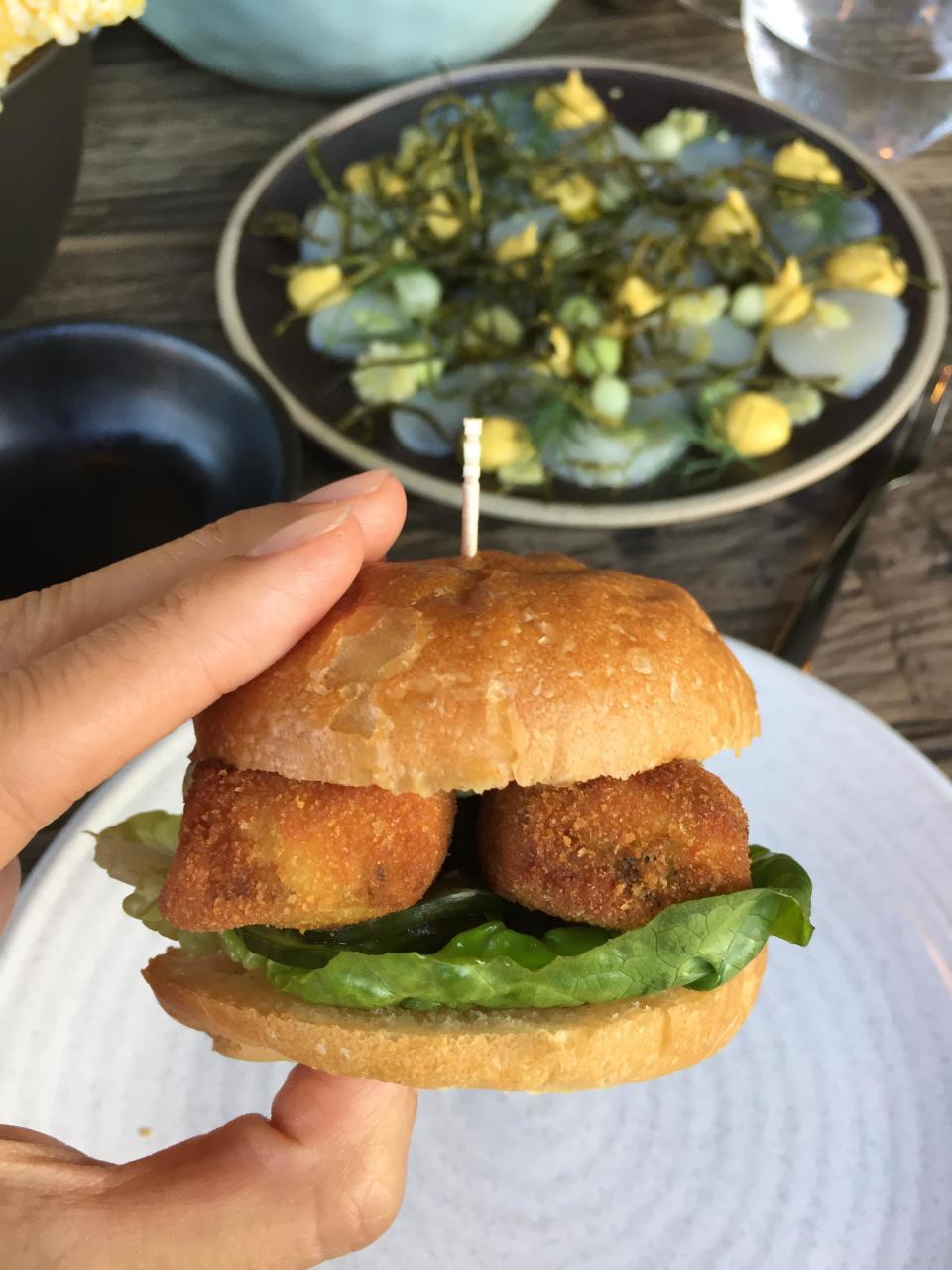 Fish finger slider