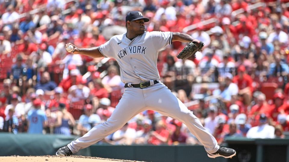 Jul 1, 2023; St. Louis, Missouri, USA; New York Yankees starting pitcher Luis Severino (40) pitches against the St. Louis Cardinals in the first inning in game one of a double header at Busch Stadium. Mandatory Credit: Joe Puetz-USA TODAY Sports