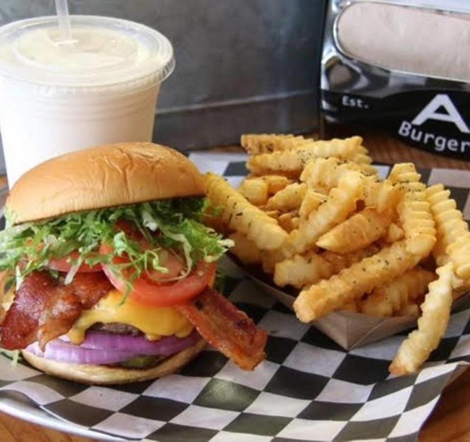Al’s Burger Shack serves one of the Triangle’s most popular french fry, a crispy crinkle cut dusted with fresh rosemary.