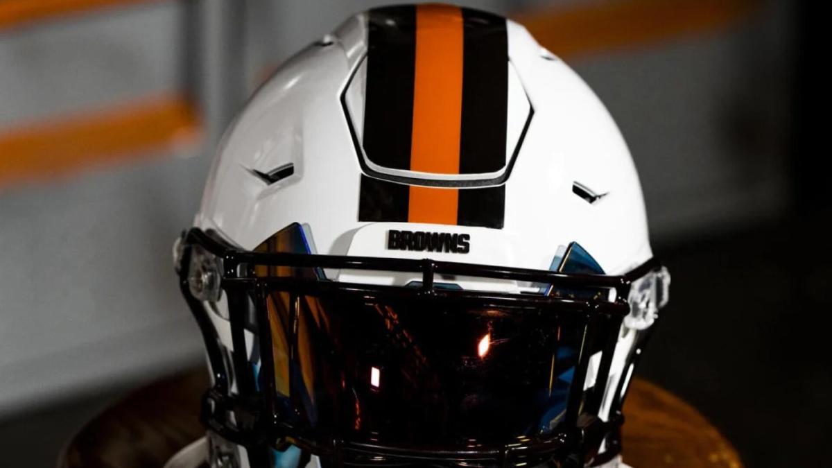 The Browns dropped their white alternate helmets 