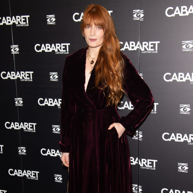 Florence Welch se sometió a una cirugía que le salvó la vida credit:Bang Showbiz