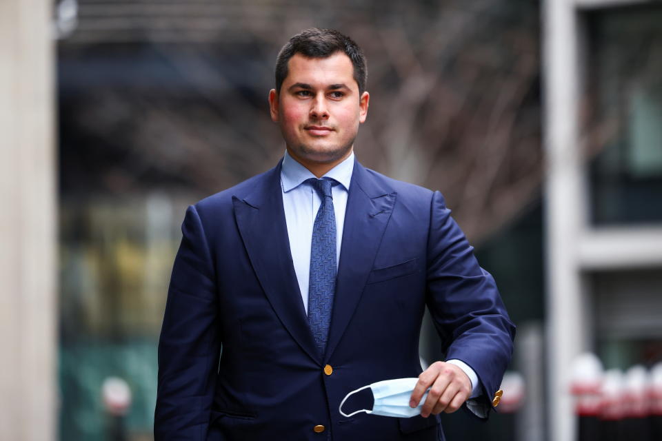 Temur Akhmedov llega a la corte en Londres el 9 de diciembre de 2020. REUTERS/Henry Nicholls