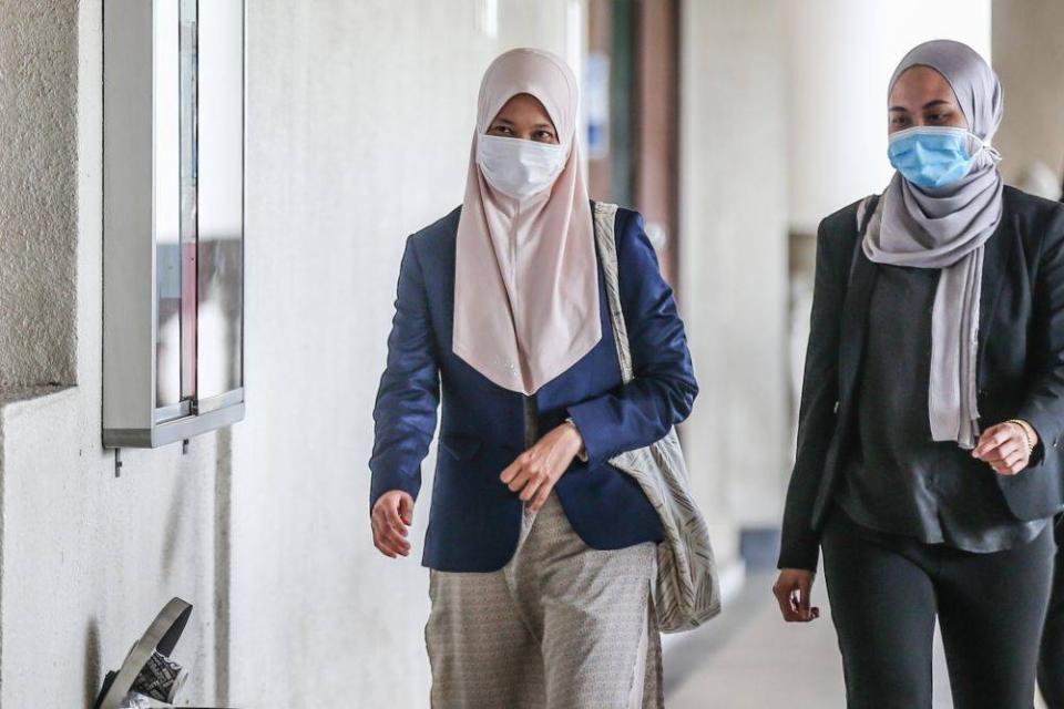 Major Mazlina Mazlan @ Ramly is pictured at the Kuala Lumpur High Court August 25, 2020. — Picture by Firdaus Latif