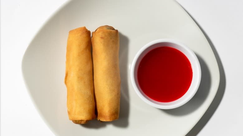 hoy's wok spring rolls