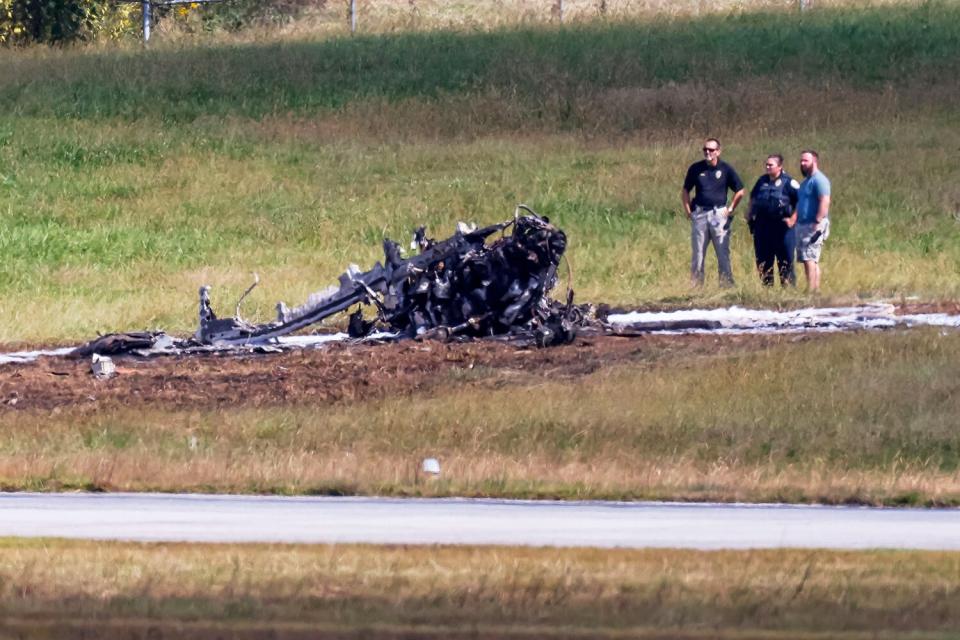 4 Dead in Fiery Plane Crash at Peachtree-DeKalb Airport in Atlanta