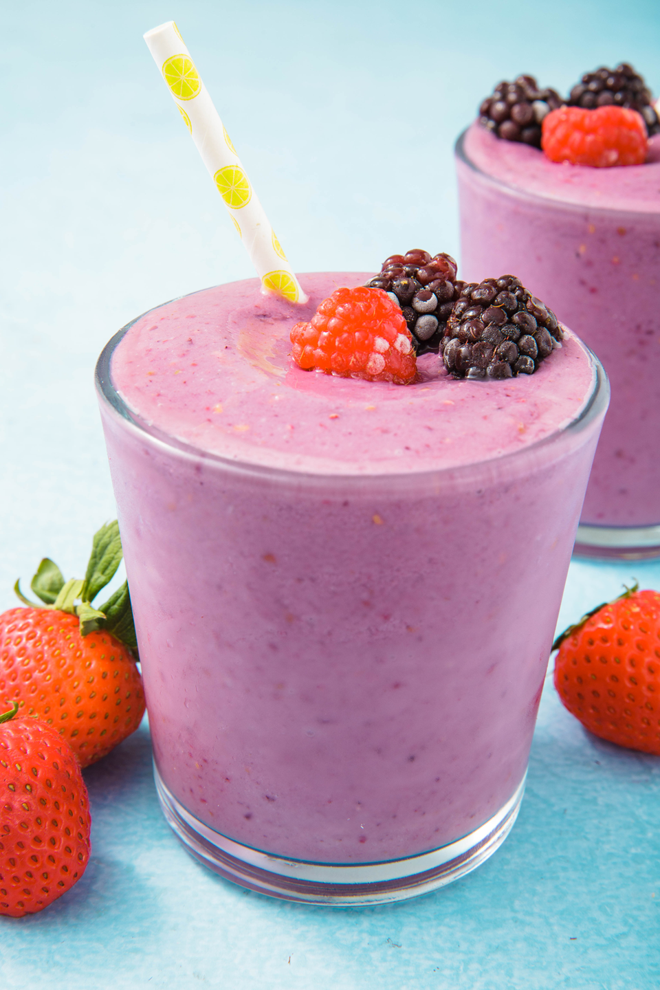 <p>The perfect smoothie. </p><p>Get the recipe from <a href="https://www.delish.com/cooking/recipe-ideas/a24892347/how-to-make-a-smoothie/" rel="nofollow noopener" target="_blank" data-ylk="slk:Delish;elm:context_link;itc:0;sec:content-canvas" class="link ">Delish</a>. </p>