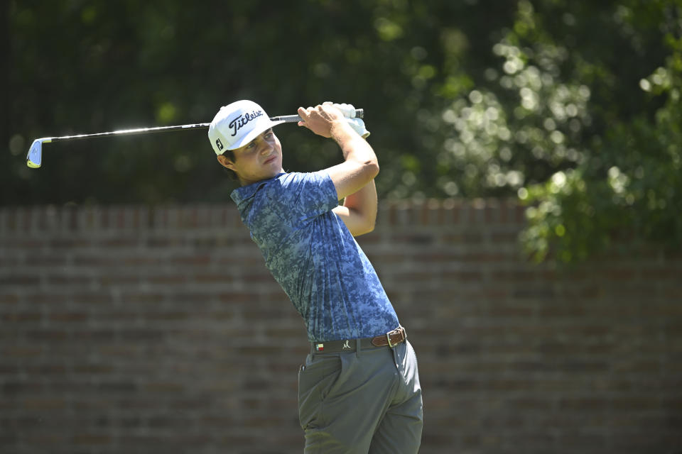 Cole Sherwood hits his tee shot on hole 18 during the first round of stroke play of the 2023 U.S. Amateur at Cherry Hills C.C. in Cherry Hills Village, Colo. on Monday, Aug. 14, 2023. (Kathryn Riley/USGA)