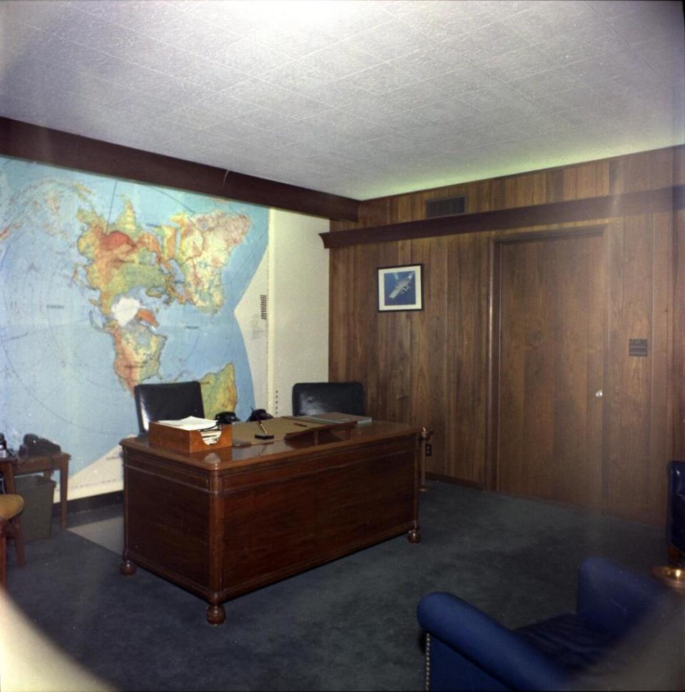 When it first came into existence in the early 1960s, the Situation Room looked quite humble. Robert Knudsen. White House Photographs. John F. Kennedy Presidential Library and Museum, Boston