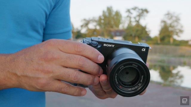 Hands-on with the Sony ZV-E1 vlogging camera - Galaxus