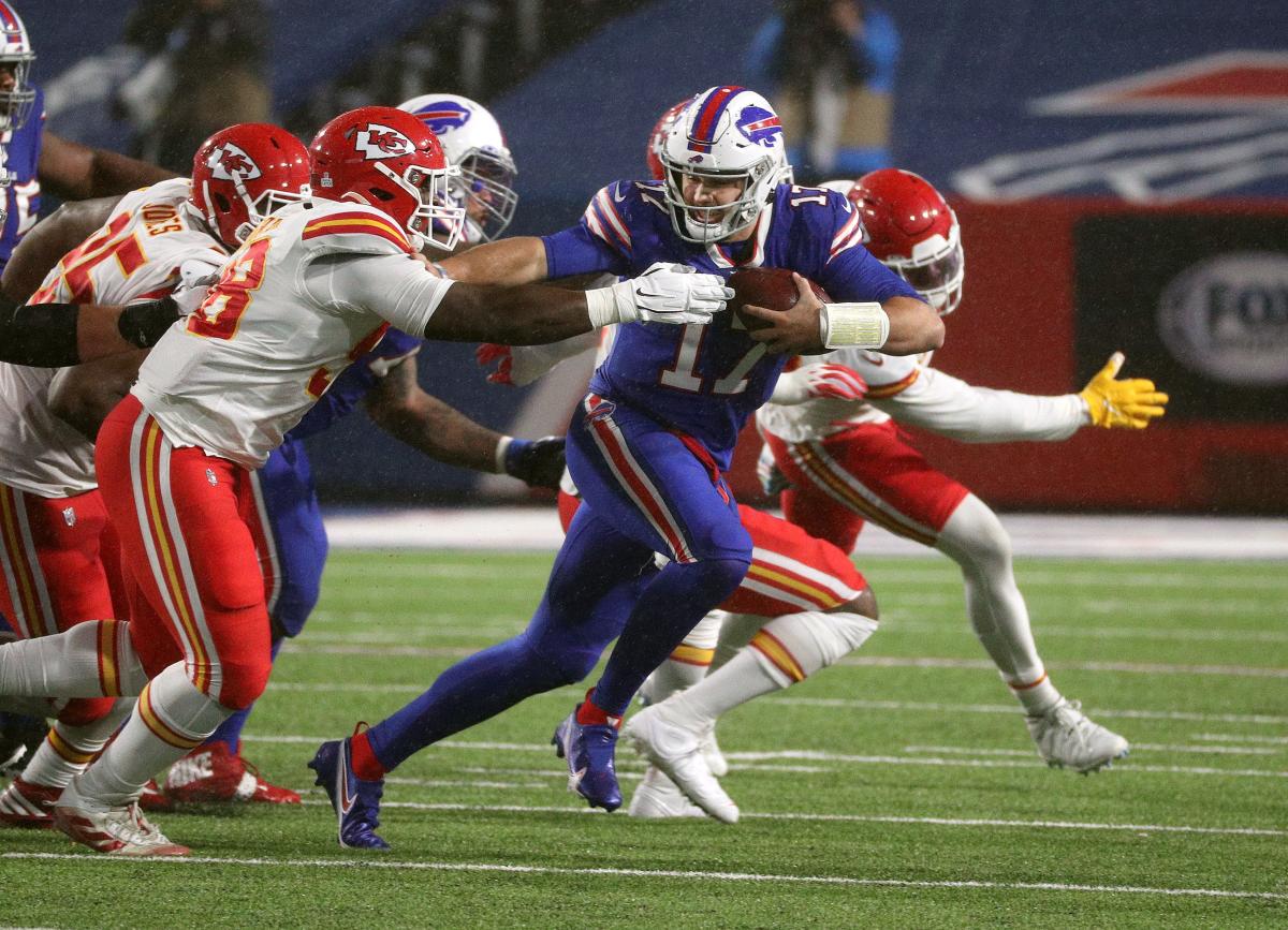 KC Chiefs run it well in 26-17 win over Buffalo Bills; recap