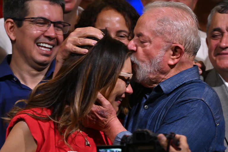 El beso de Lula a Janja tras su discurso