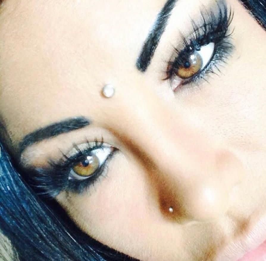 Nadinna wanted a change from her hazel eyes. Photo: Mega