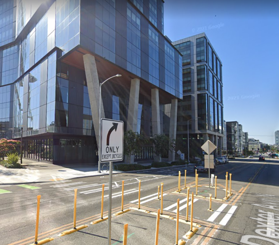 Ms Kandula was struck down while crossing Dexter Avenue North near where it crosses Thomas Street in Seattle (Google Maps)