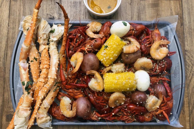 Kasian Boil brings seafood and more to Austin