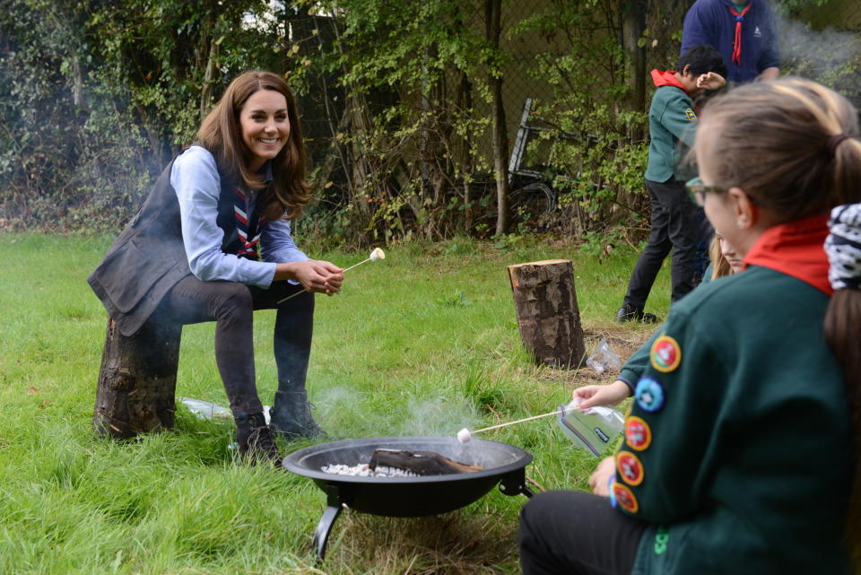 The duchess maintained social distance from the kids in outdoor activities. (Martyn Milner)