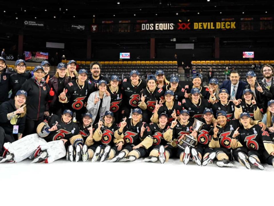 The Toronto Six captured their first Premier Hockey Federation title with a 4-3 overtime win over the Minnesota Whitecaps on Sunday in Tempe, Ariz. (The Toronto Six - image credit)