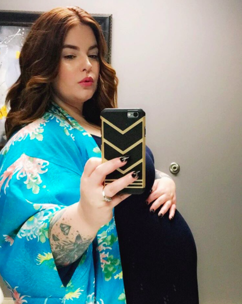 Facebook Forced To Apologise For Rejecting Ad Featuring Plus Size Model Tess  Holliday